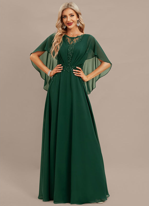 Robe Élégante Verte À Cape - gallery 3