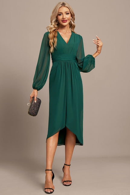 Robe Longue Verte Satinée À Manches Bouffantes - gallery 6