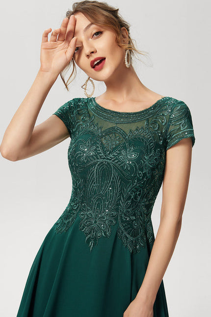 Robe Longue Verte À Broderies