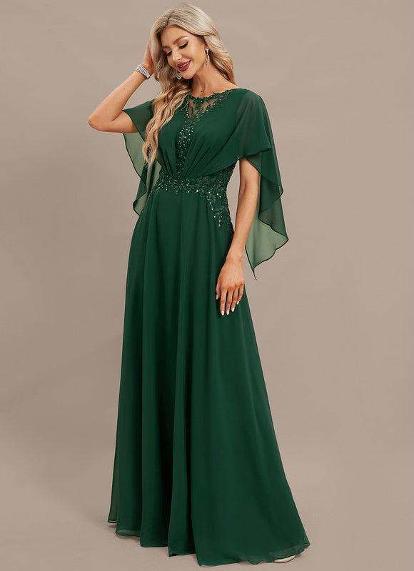 Robe Élégante Verte À Cape - gallery 4