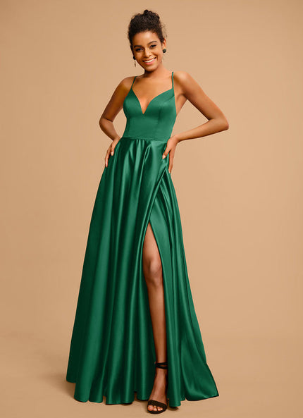 Robe Satinée Élégante À Fente