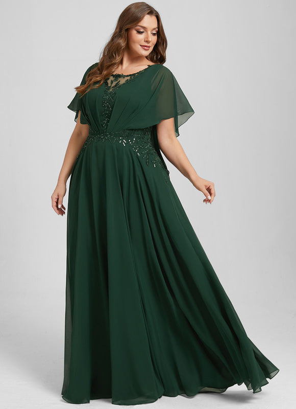 Robe Élégante Verte À Cape - gallery 9
