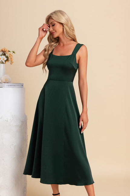 Robe Longue Verte Satinée Élégante - gallery 3