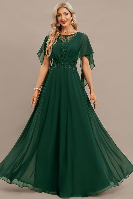 Robe Élégante Verte À Cape