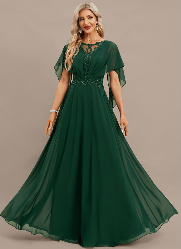 Robe Élégante Verte À Cape