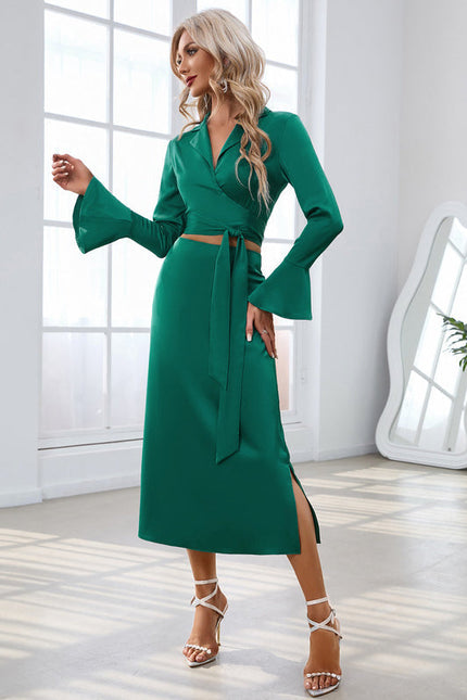 Robe Satinée Chic À Manches Évasées