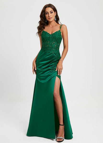 Robe Satinée Verte À Dentelle Chic