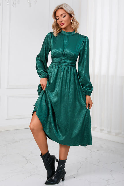 Robe Longue Verte Satinée À Col Montant - gallery 3